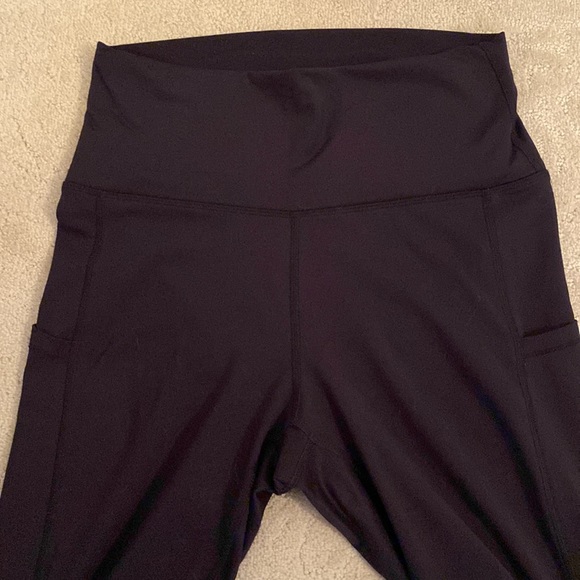 Ever High-waisted Leggings with Pockets - Picture 2 of 5